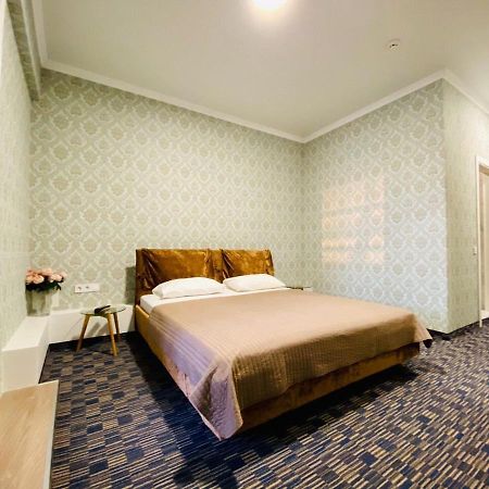 Arkpalmira Hotel Одеса Екстериор снимка