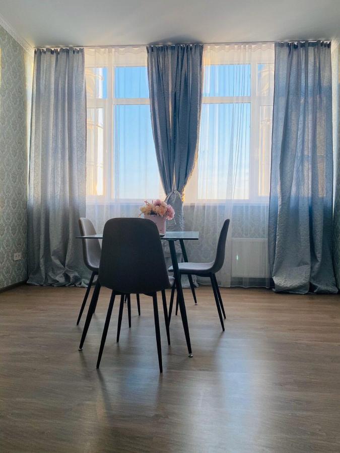 Arkpalmira Hotel Одеса Екстериор снимка