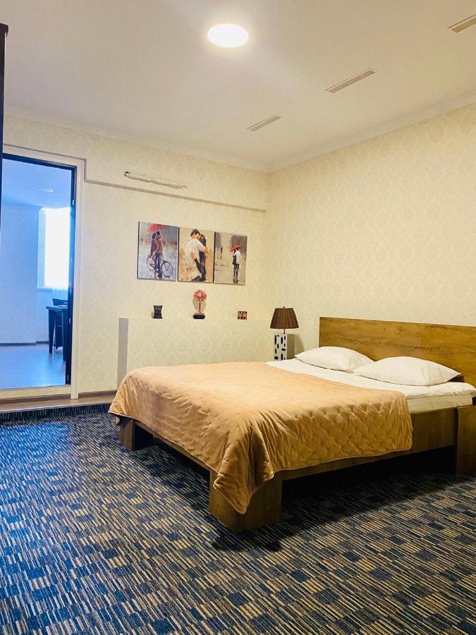 Arkpalmira Hotel Одеса Екстериор снимка