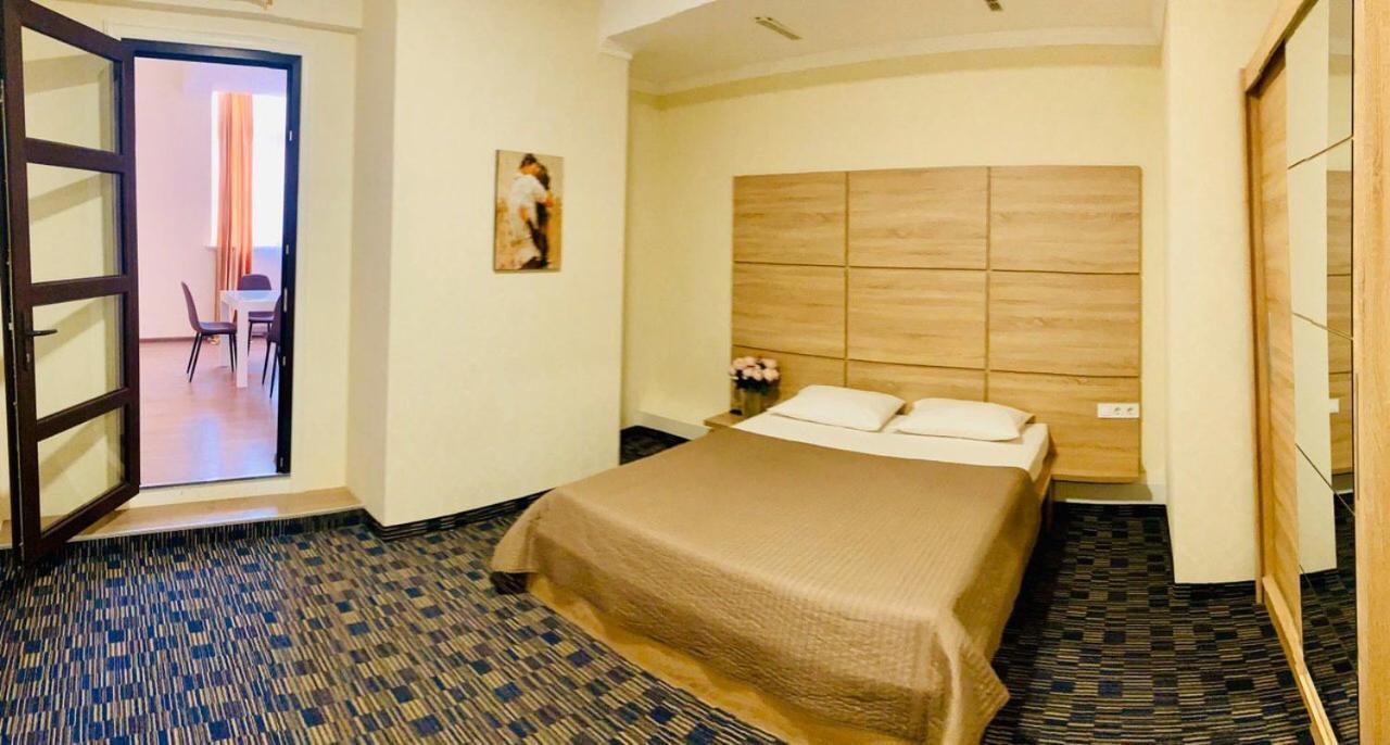 Arkpalmira Hotel Одеса Екстериор снимка