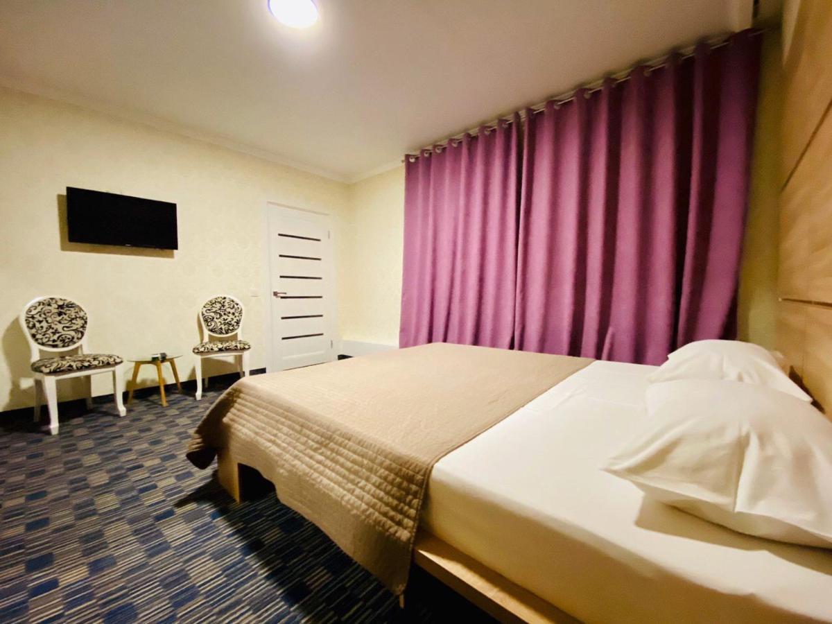 Arkpalmira Hotel Одеса Екстериор снимка