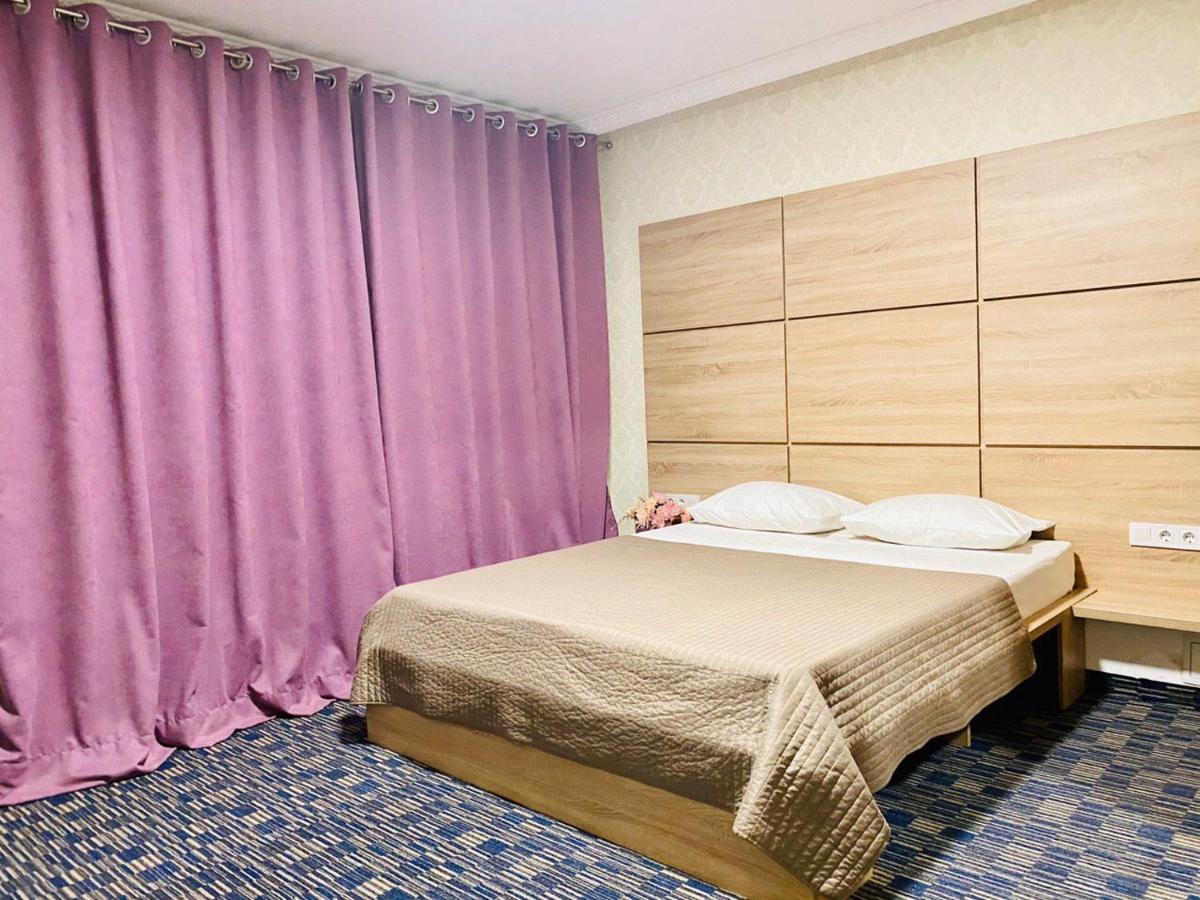 Arkpalmira Hotel Одеса Екстериор снимка