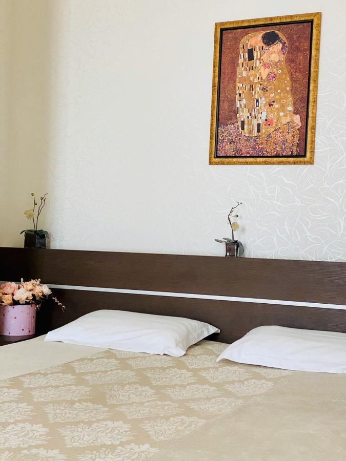 Arkpalmira Hotel Одеса Екстериор снимка